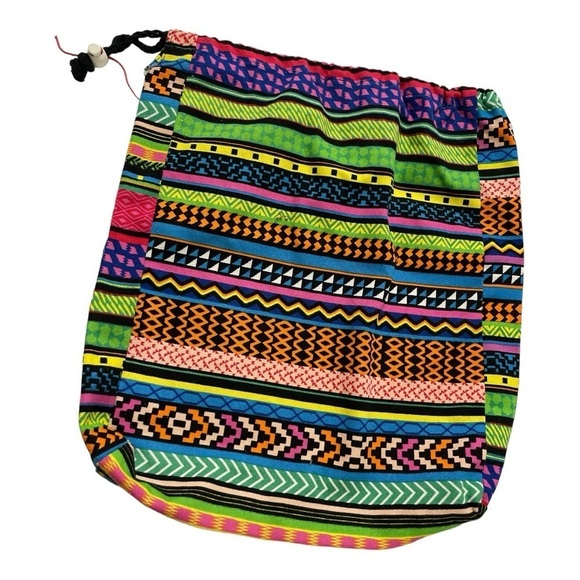 Colorful travel bag with drawstring - Picture 2 of 7